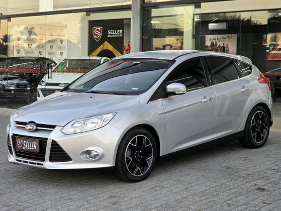 FORD FOCUS 2.0 TITANIUM PLUS HATCH 16V FLEX 4P AUTO FORD FOCUS 2.0 TITANIUM PLUS HATCH 16V FLEX 4P AUTO